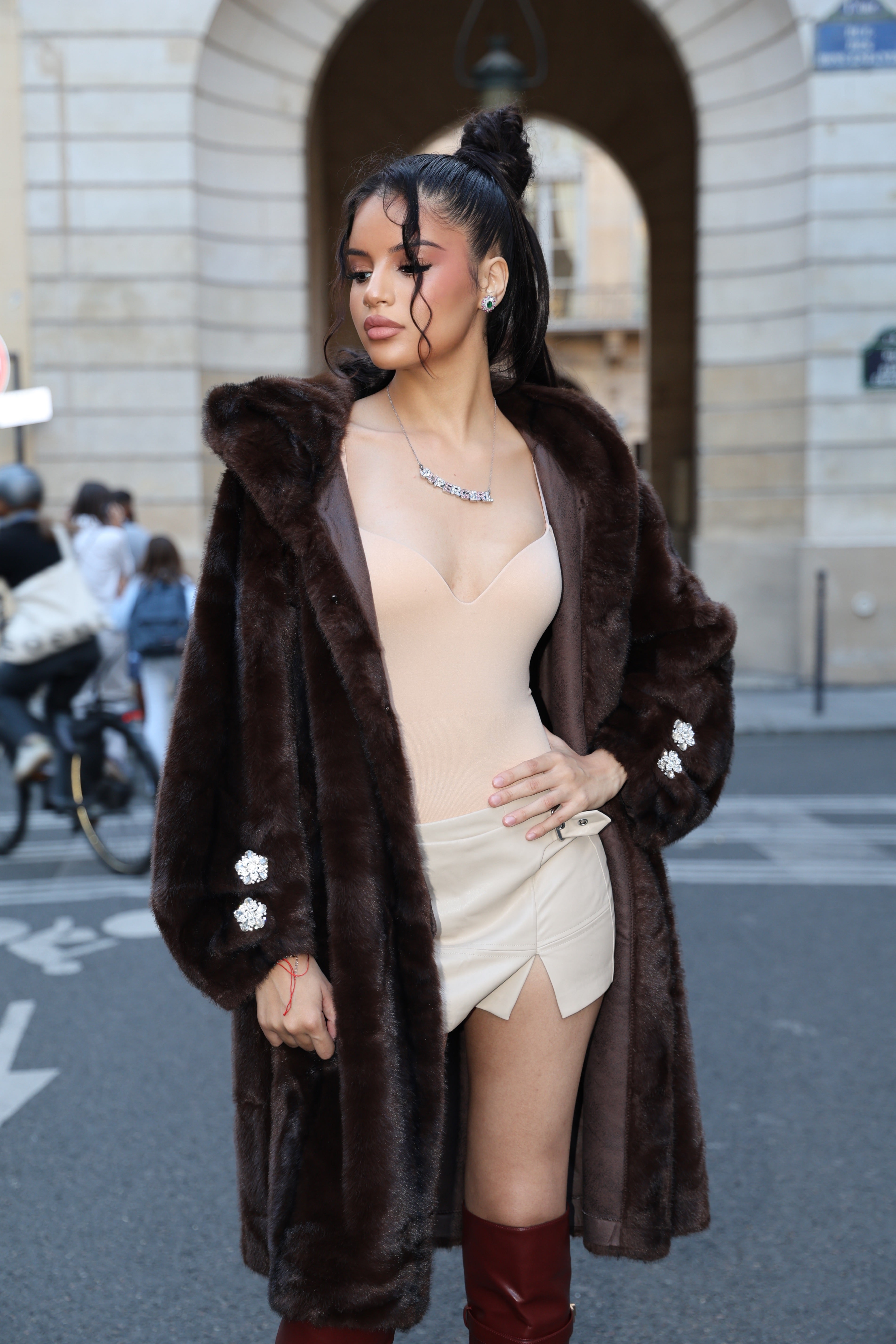 Manteau Fourrure Velours Nocturne 🐆