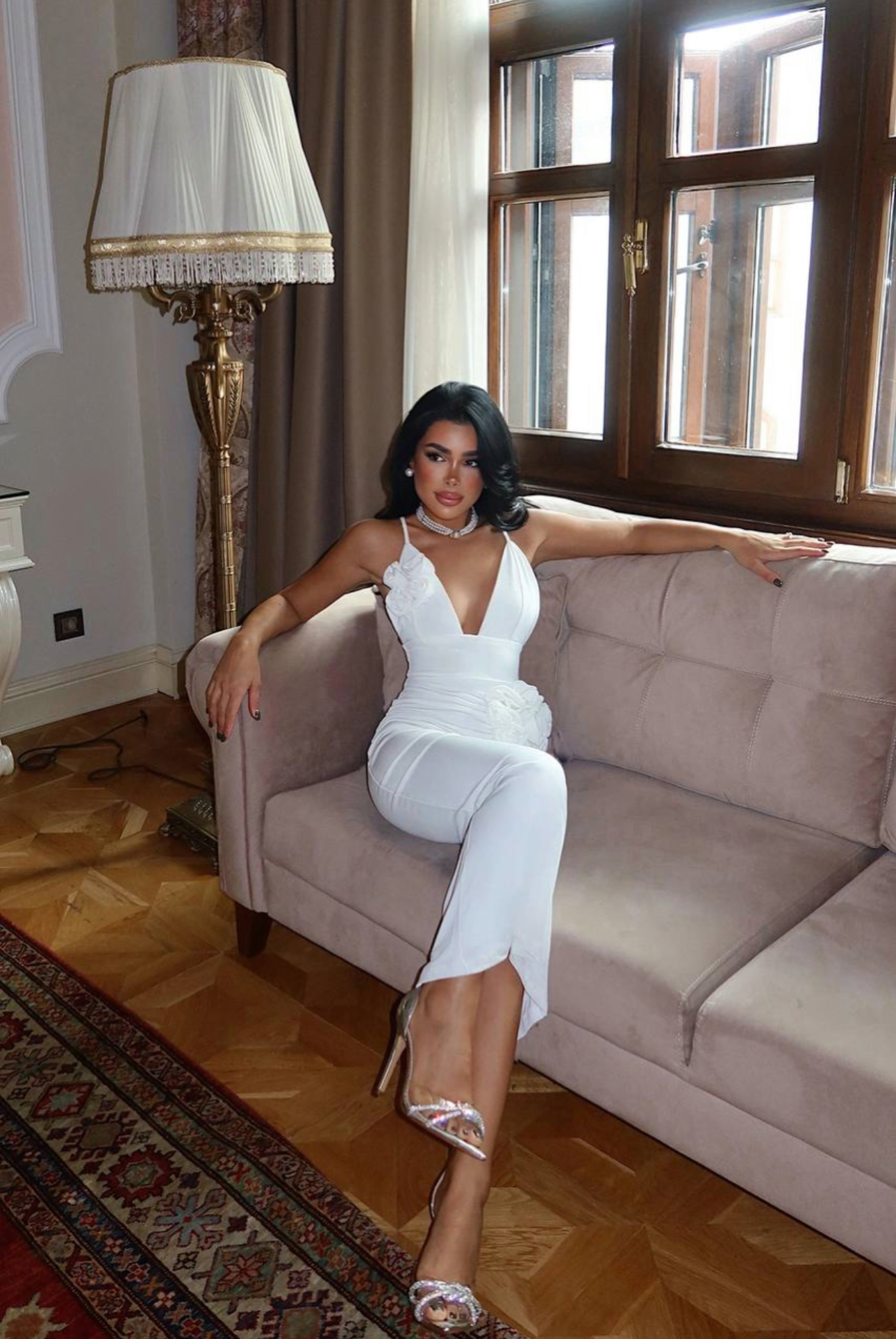 White Venus Signature ✍️