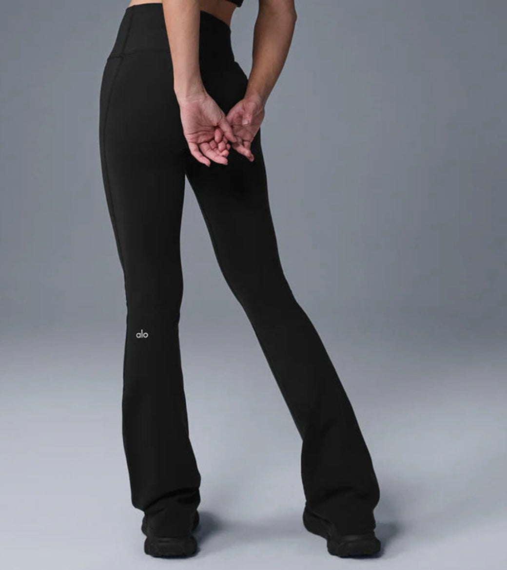 Legging Flare ALO Noir – Taille Haute