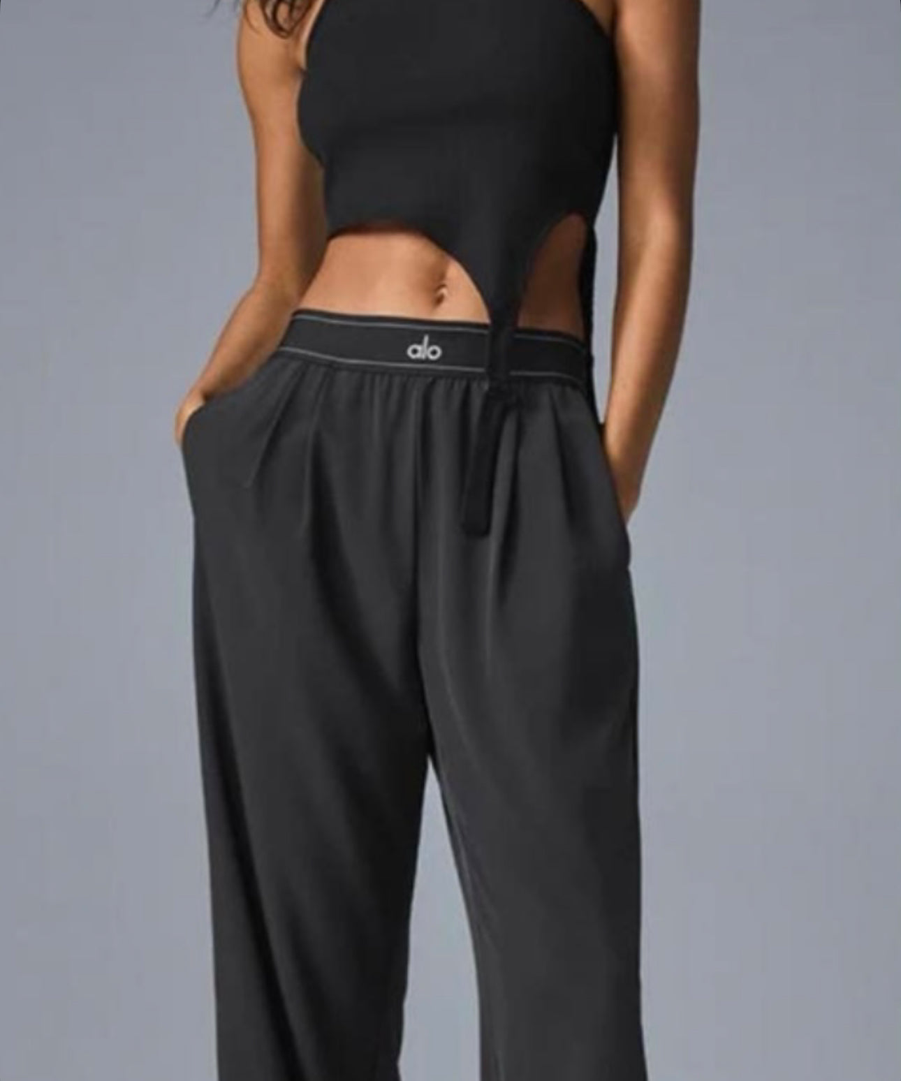 Pantalon large Alo Élégance décontractée & confort technique 🛼